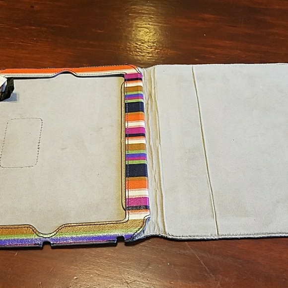 Fossil NWT multi stripe tablet cover - Picture 3 of 3